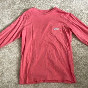 Vineyard, vines, heather red long sleeve tee size large 16
